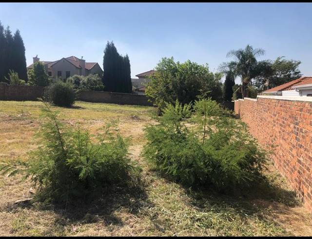 LAND FOR SALE IN SILVERWOODS COUNTRY ESTATE